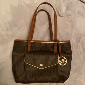 Michael Kors purse